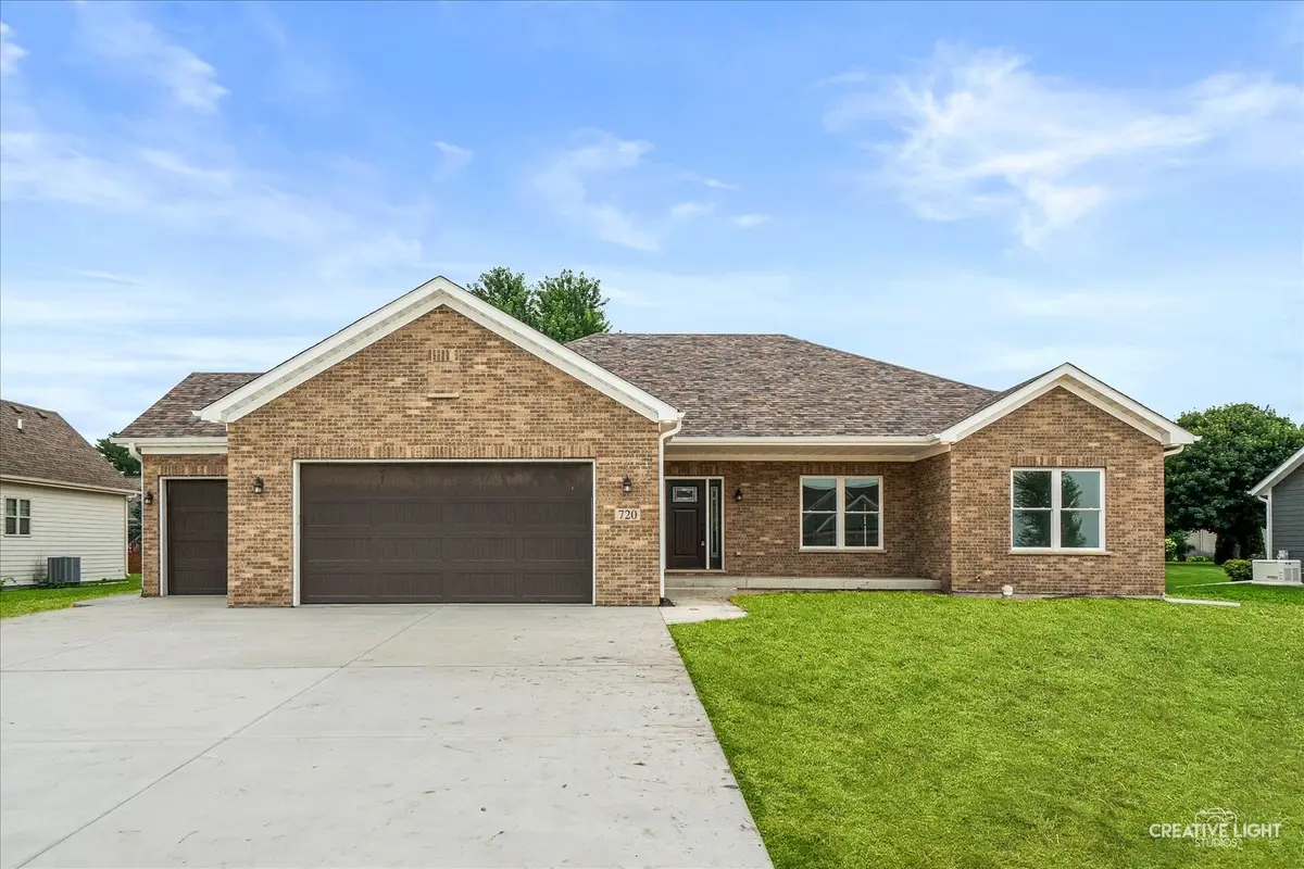 720 Bender Street, Sandwich, IL 60548 - #1