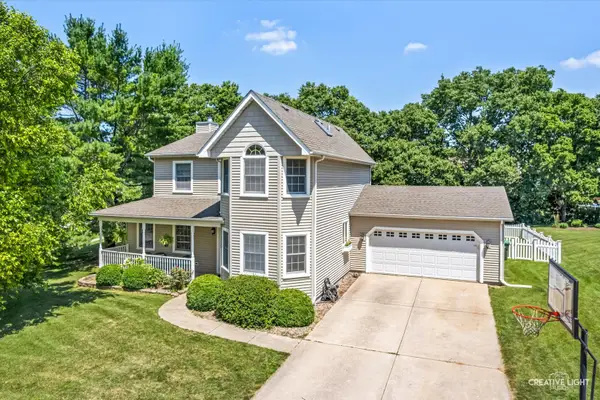 25724 W Cherokee Trail, Channahon, IL 60410