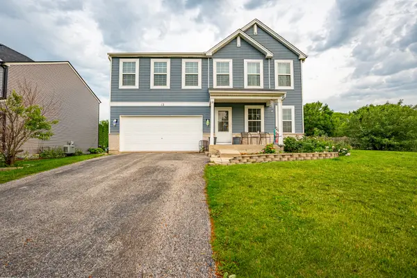 12 E Meadow Drive, Cortland, IL 60112