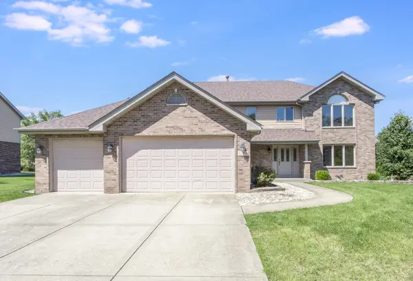 8284 Brookhaven Drive, Frankfort, IL 60423