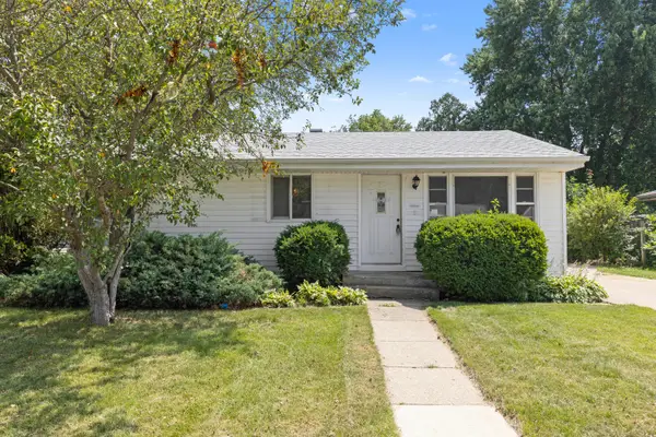 2221 Evans Avenue, Loves Park, IL 61111