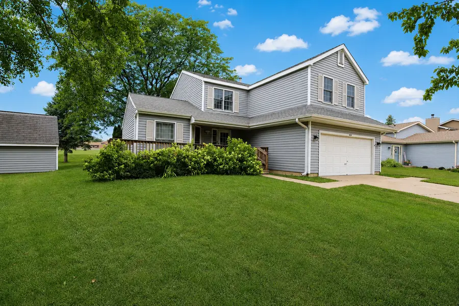 309 S Cross Trail, McHenry, IL 60050 - #3
