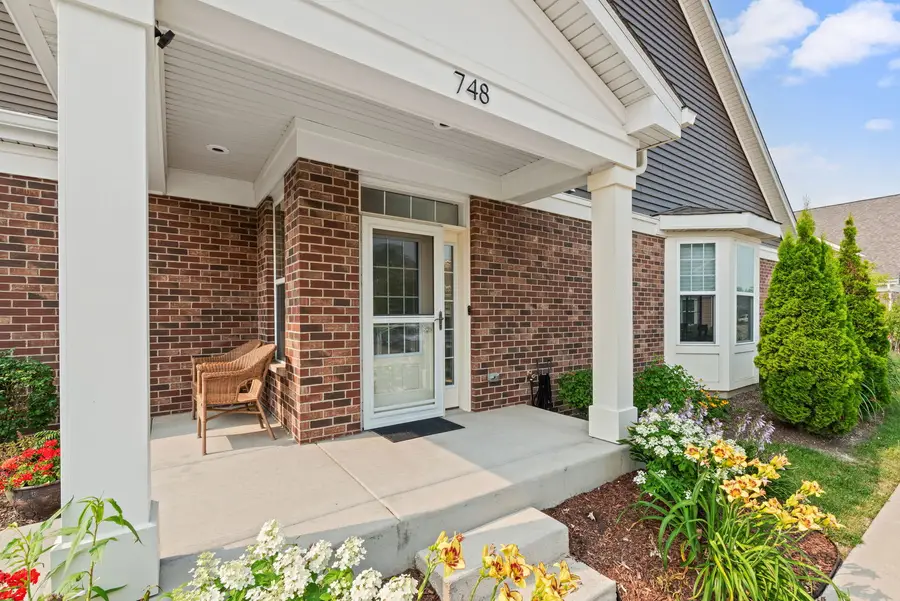 748 N Verandah Drive #748, Hanover Park, IL 60133 - #3