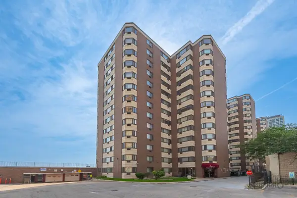 7337 S South Shore Drive #1231, Chicago, IL 60649