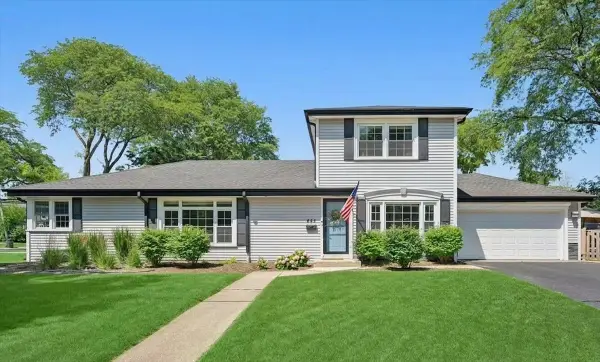 400 Washington Street, Glenview, IL 60025