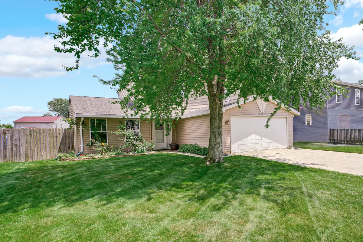 20547 S Frankfort Square Road, Frankfort, IL 60423 - #1