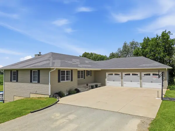 19481 Blue Goose Road, Morrison, IL 61270