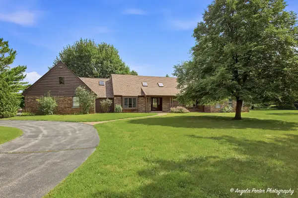 33481 N Christa Drive, Ingleside, IL 60041