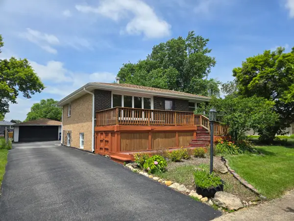 10648 Lori Lane, Palos Hills, IL 60465
