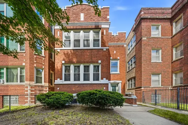 7806 S Cregier Avenue, Chicago, IL 60649