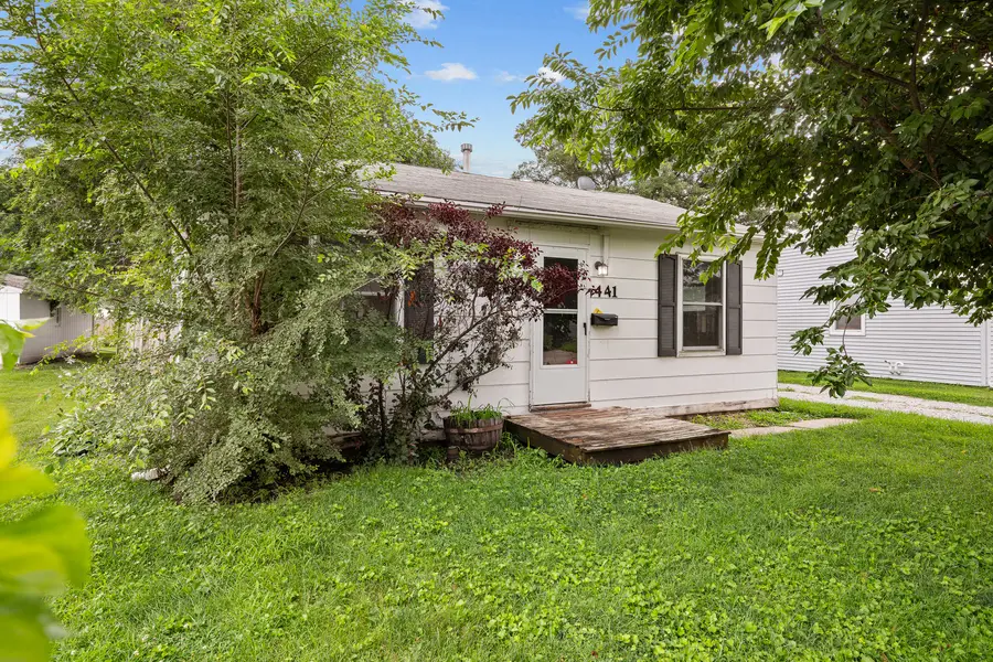 441 5th Street E, Milan, IL 61264 - #3