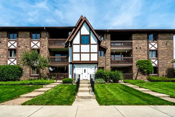 10251 Major Avenue #108, Oak Lawn, IL 60453