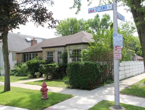 4256 N Ottawa Avenue, Norridge, IL 60706