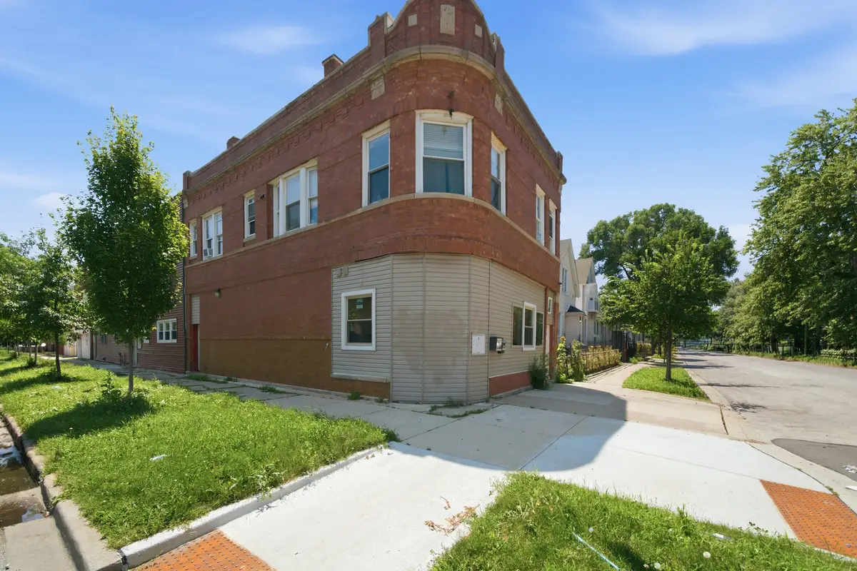 4101 W Potomac Avenue, Chicago, IL 60651 - #1