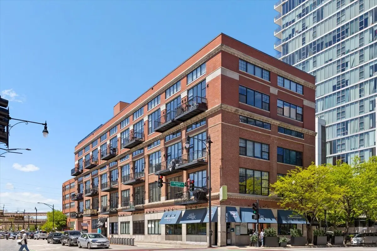 70 E 18th Street #2D, Chicago, IL 60616 - #1