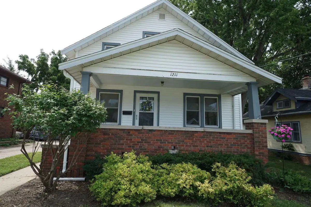 1211 18th Street, Rockford, IL 61104 - #1