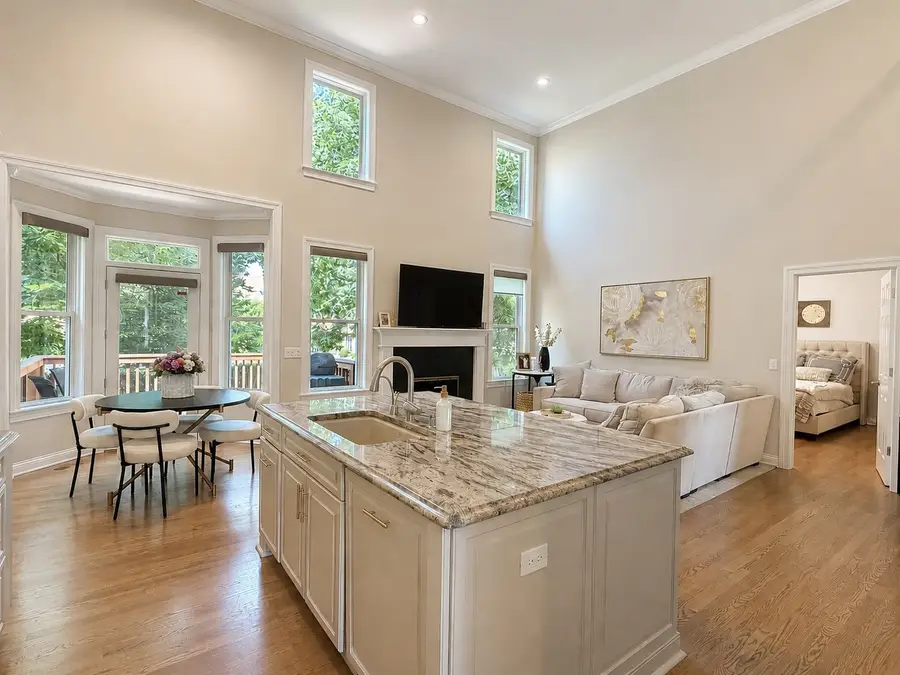 4212 Kayla Lane, Northbrook, IL 60062 - #3