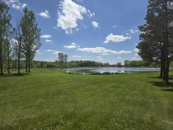 17310 Lincoln Road, Harvard, IL 60033
