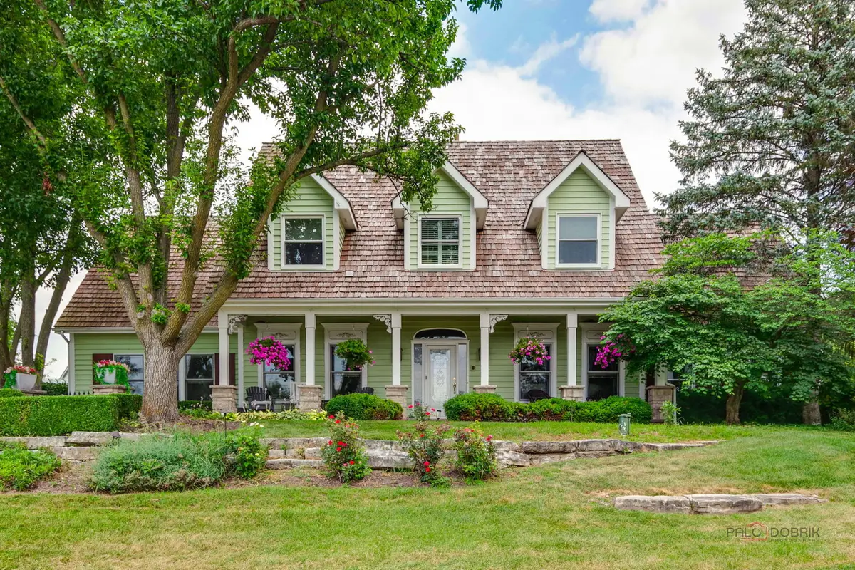 5580 Hilltop Lane, Libertyville, IL 60048 - #1