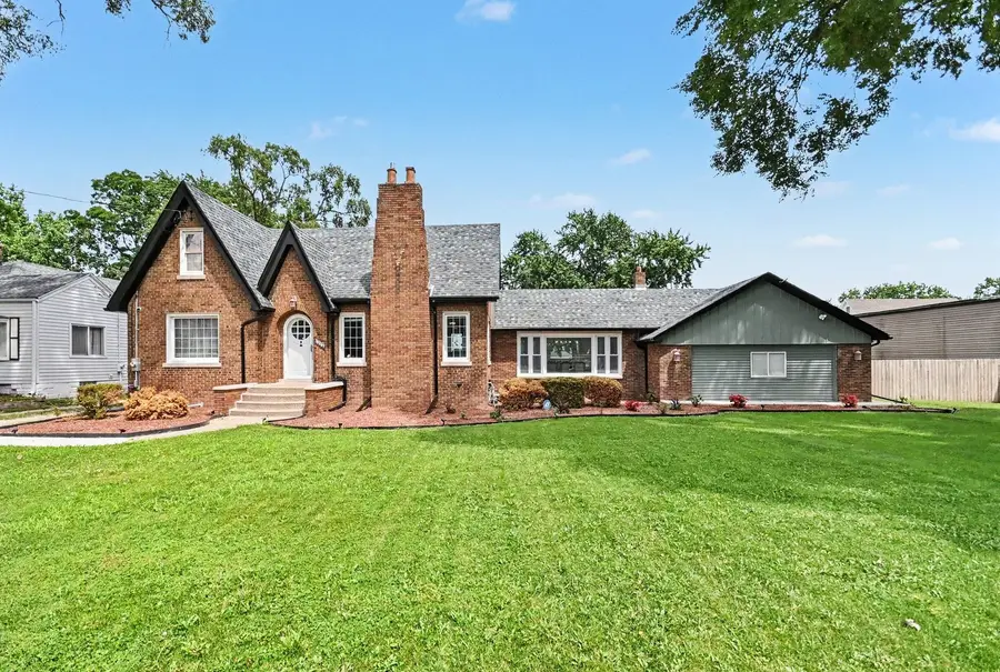 15257 State Street, South Holland, IL 60473 - #2