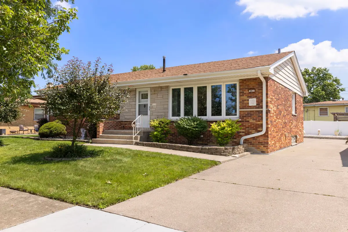 261 S Mayfair Place, Chicago Heights, IL 60411 - #1