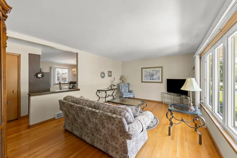 261 S Mayfair Place, Chicago Heights, IL 60411 - #3