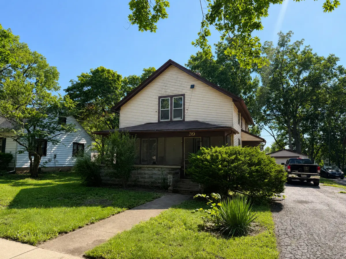 39 Park Street, Oswego, IL 60543 - #1