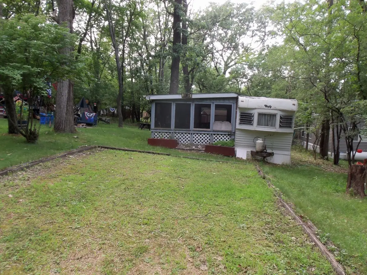 21/37 Woodhaven, Sublette, IL 61367 - #1