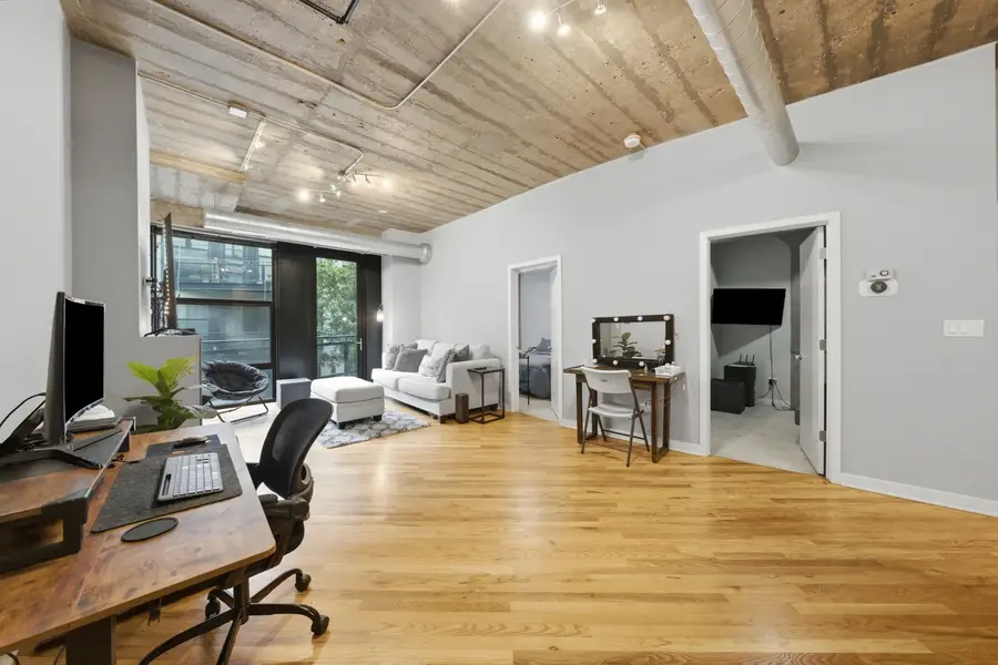 Address Withheld By Seller, Chicago, IL 60608 - #3