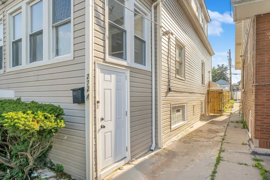 2724 N Mobile Avenue, Chicago, IL 60639 - #3