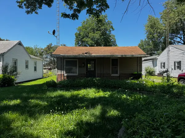 1175 N Jackson Street, Bushnell, IL 61422