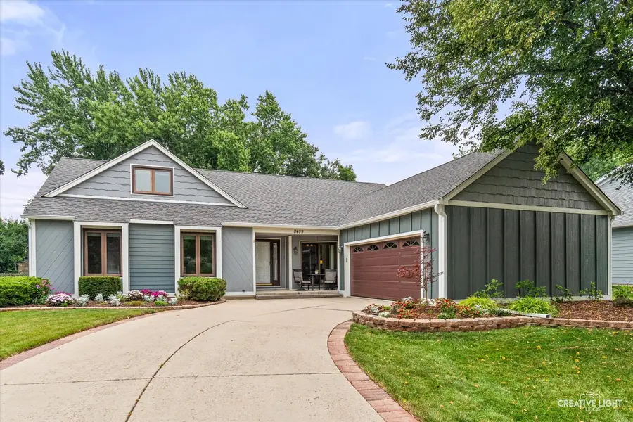 8409 Mending Wall Drive, Woodridge, IL 60517 - #3