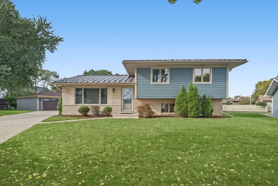 740 Terrace Court, Schaumburg, IL 60193 - #3