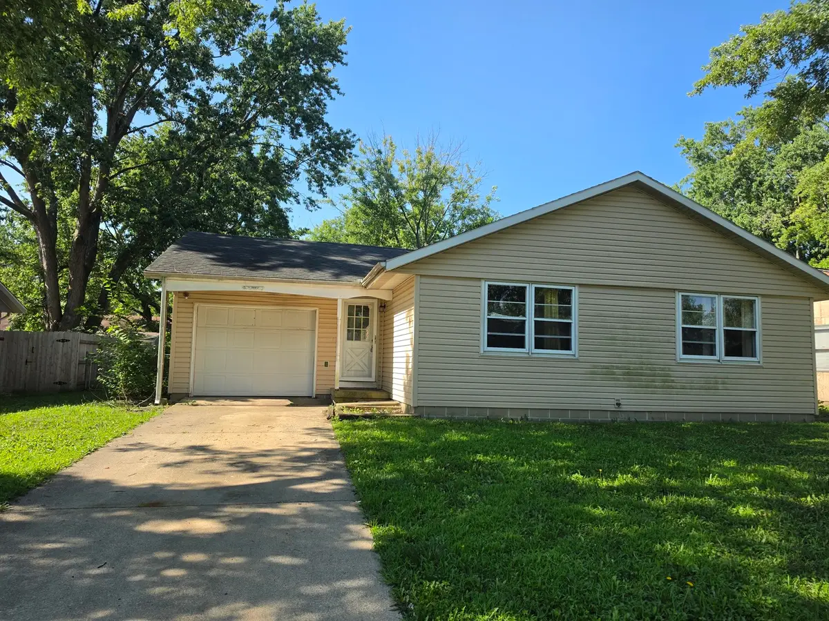 3201 W John Street, Champaign, IL 61821 - #1