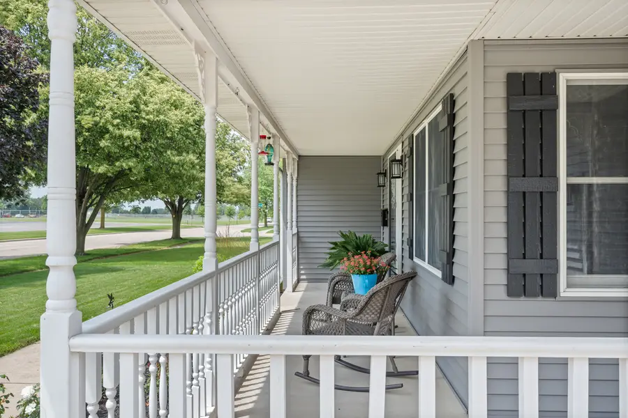 207 Barb Boulevard, Dekalb, IL 60115 - #3
