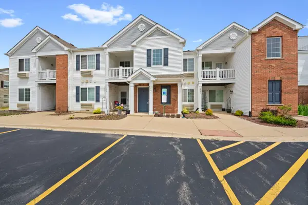 154 Bertram Road #J, Yorkville, IL 60560
