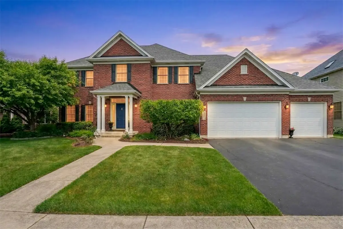 40W612 N Blue Lake Circle, Campton Hills, IL 60175 - #1