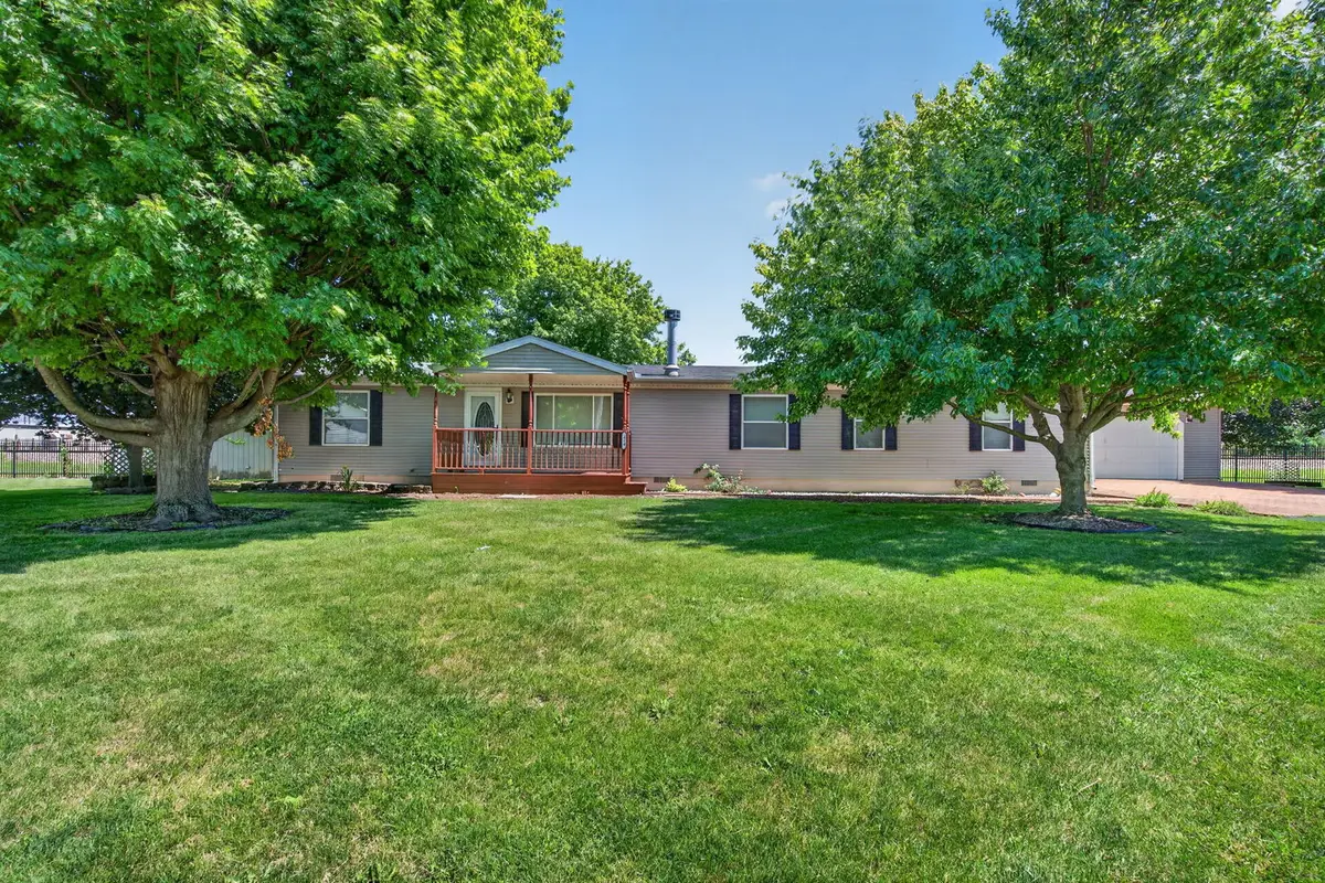 414 N Pine Street, Gardner, IL 60424 - #1