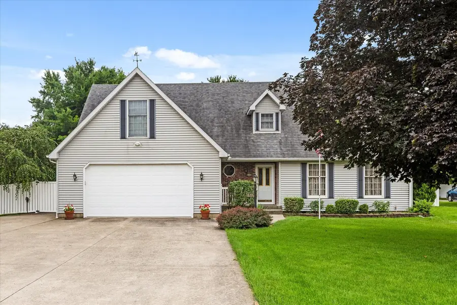 1517 E 1st Street, Streator, IL 61364 - #2