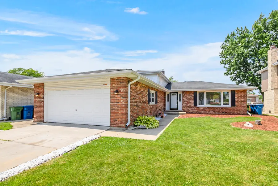 9336 Moody Avenue, Oak Lawn, IL 60453 - #3