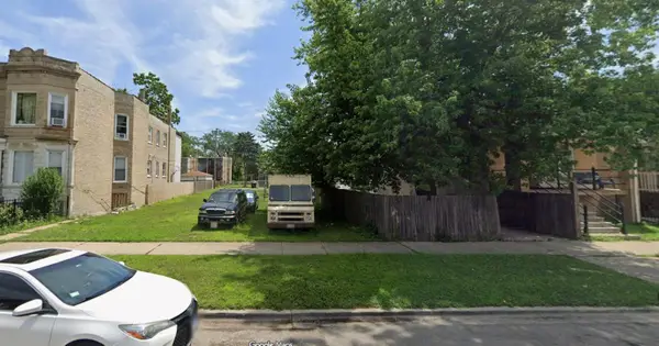5600 S Laflin Street, Chicago, IL 60636