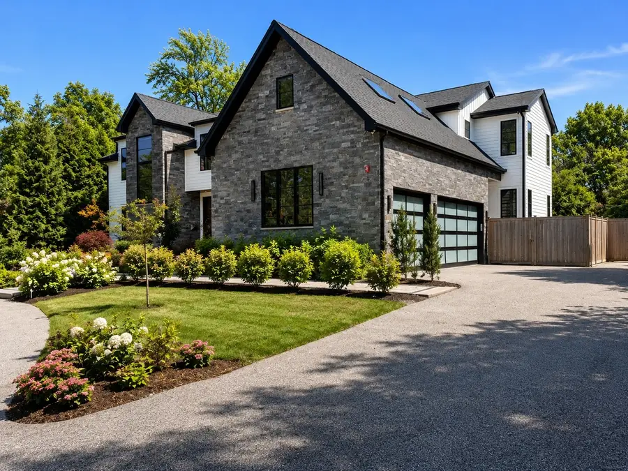 Address Withheld By Seller, Highland Park, IL 60035 - #2