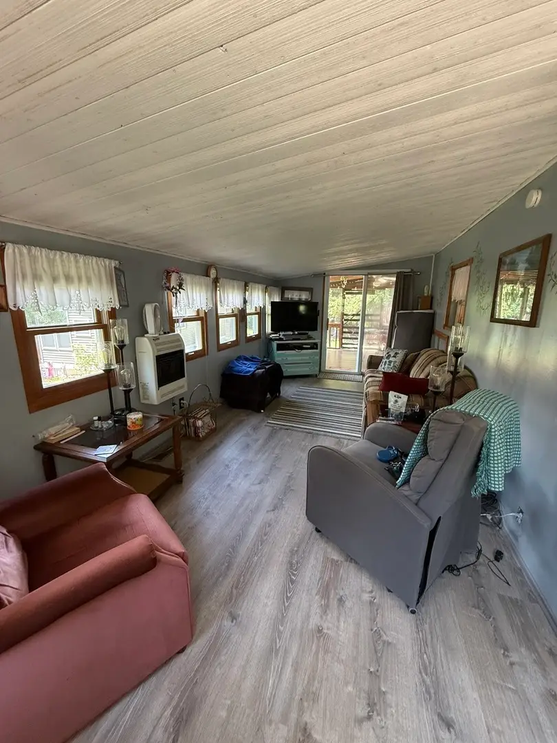 8-121 Woodhaven Lakes, Sublette, IL 61367 - #2