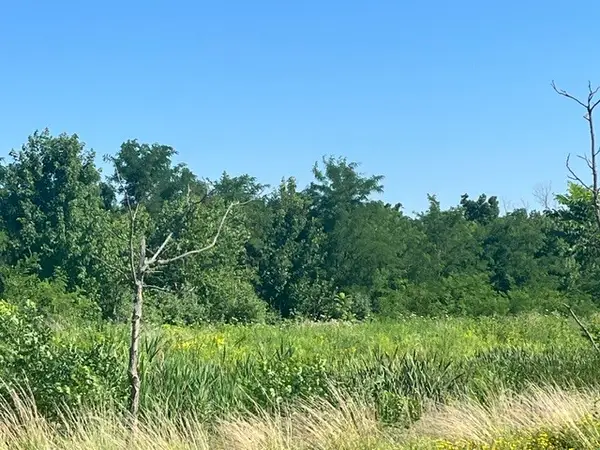 RT 59 Rt, Warrenville, IL 60555