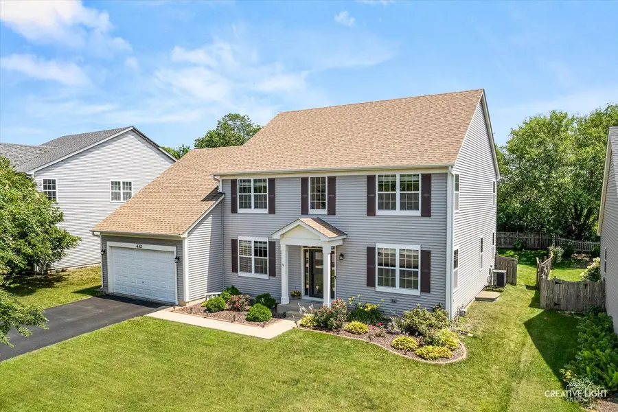 432 Bluegrass Parkway, Oswego, IL 60543 - #2