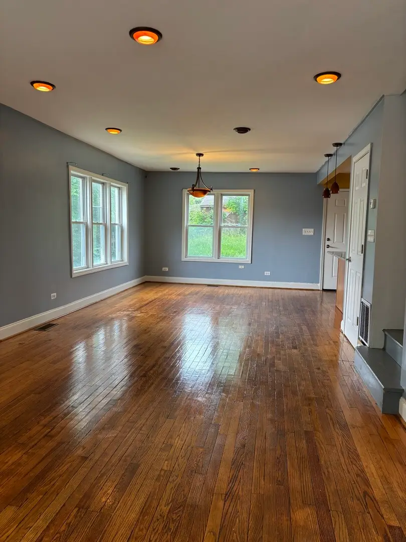 2322 Wallace Avenue, North Chicago, IL 60064 - #3
