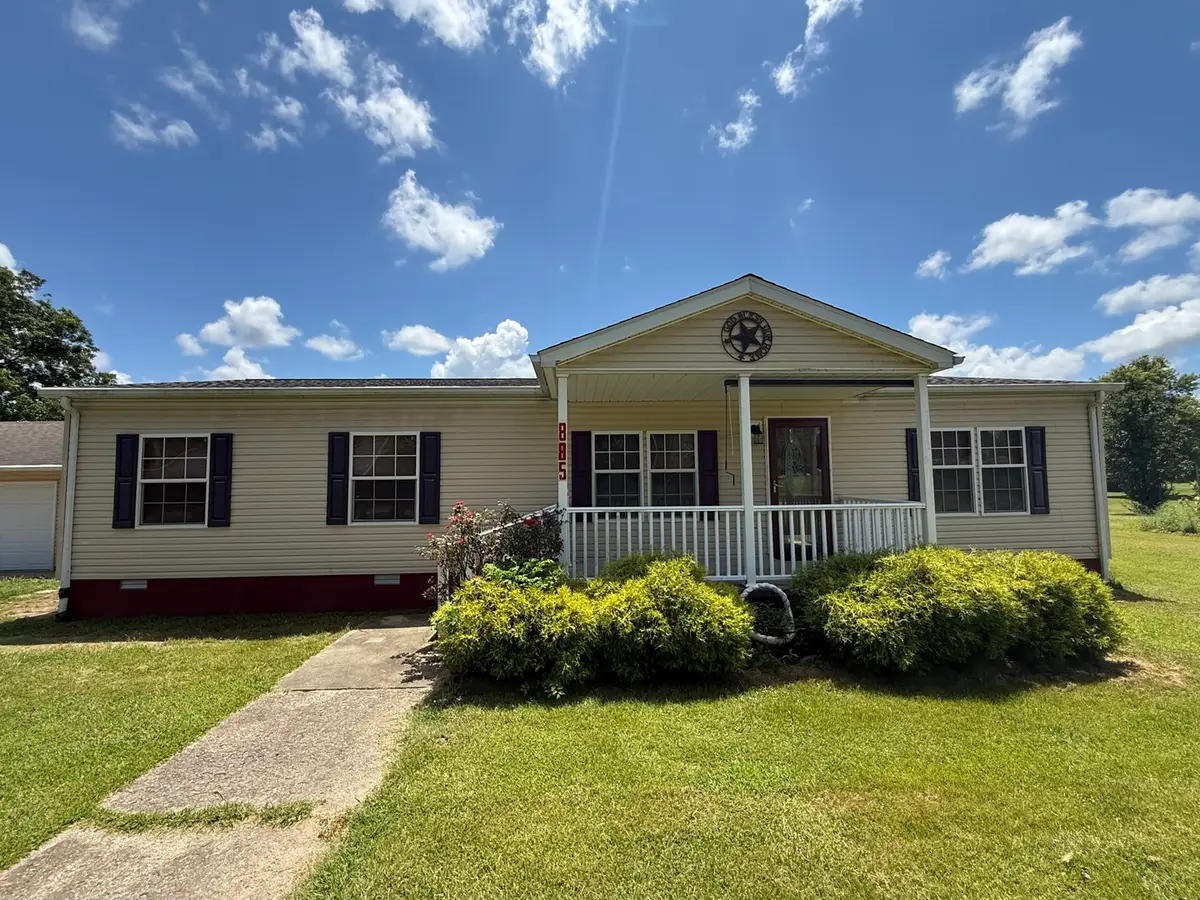885 Wilson Street, Stonefort, IL 62987 - #1