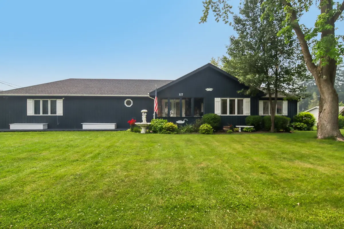 117 Kent Avenue, Wauconda, IL 60084 - #1
