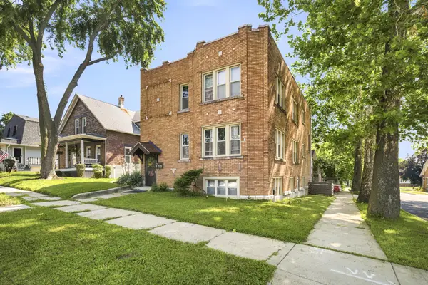 900 Wilcox Street, Joliet, IL 60435