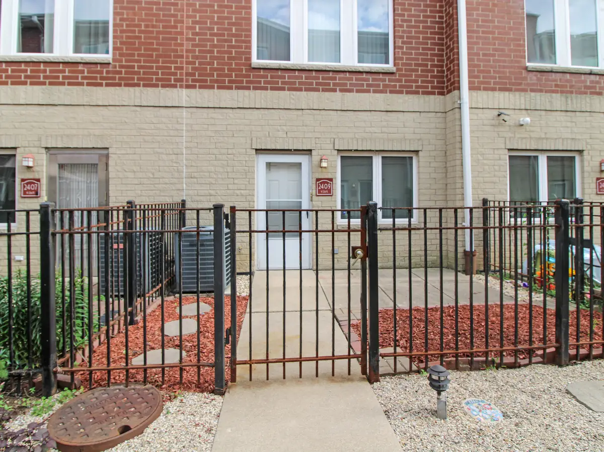 2409 W 32 Place, Chicago, IL 60608 - #1